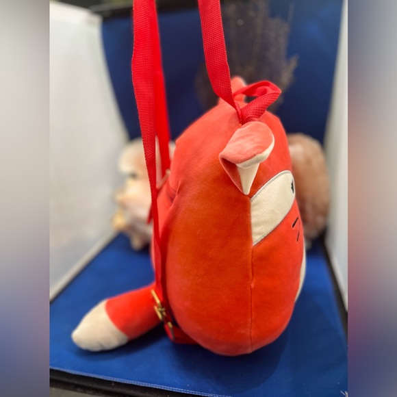 $28.00 NWOT Squishmallows Fifi the Fox 14”Backpack - Hand Wash Only - Picture 4 of 9